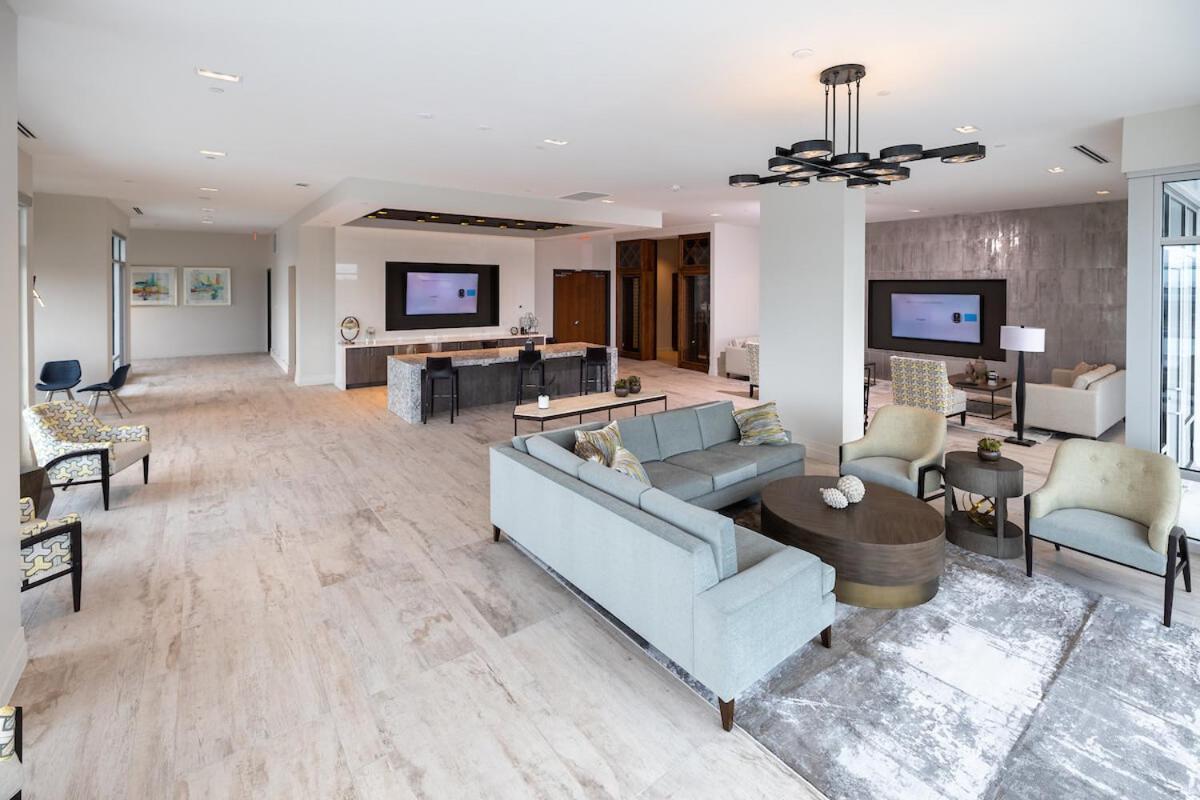 The Executive Suite The Woodlands Buitenkant foto